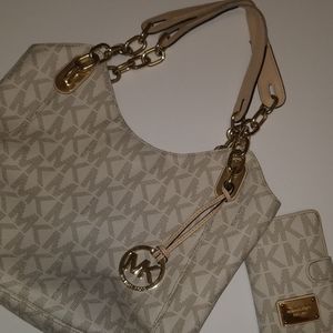 MICHAEL KORS Lilly Vanilla Purse